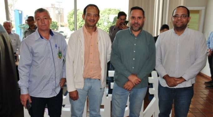 Municípios de Figueirão e Alcinópolis discutem crescimento econômico na reunião do Cointa