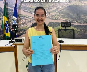 Câmara de Coxim aprova projeto de Adriana Nabhan que garante mutirões oftalmológicos e doação de óculos a estudantes da rede pública