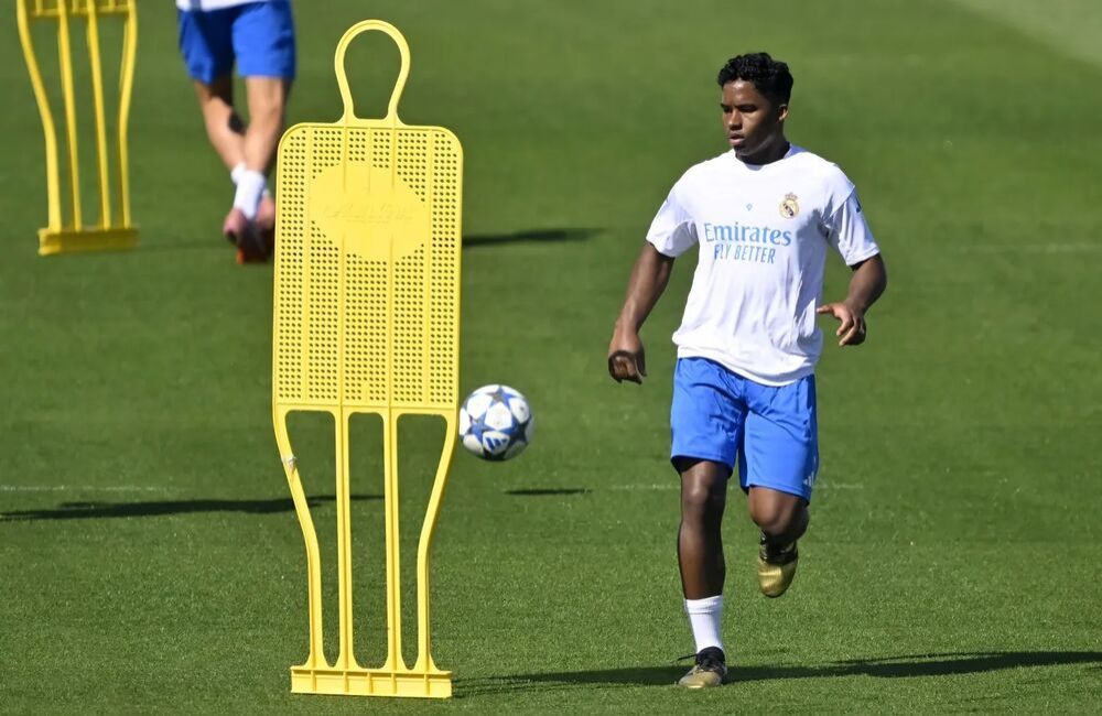Endrick pode voltar ao Palmeiras, mas pai impõe condição
