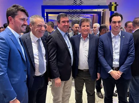 Prefeito participou do 3º Congresso dos Municípios