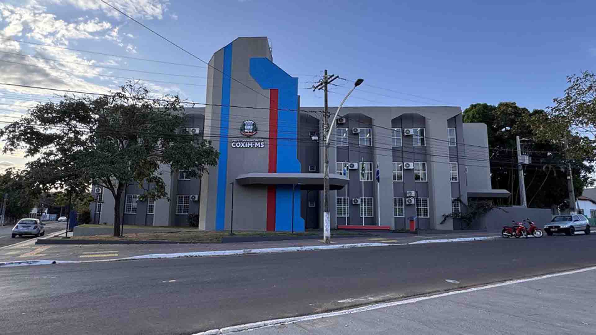 Viagem de vereadores a Brasília adia audiência sobre o orçamento de Coxim