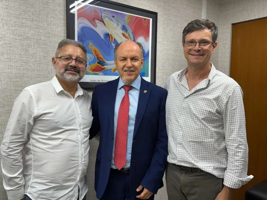 Paraíso das Águas: Vereadores garantem R$ 50 mil e veículo para o Trânsito em reunião com Júnior Mochi