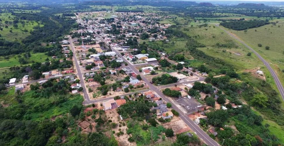 Pai é condenado a 24 anos de prisão por estuprar adolescentes em Figueirão