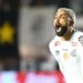 Gabigol marca nos acréscimos e Santos arranca empate contra o Corinthians na Vila Belmiro