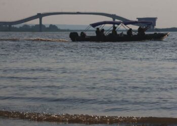 MS dividido: Rio Taquari entra em “Alerta de Cheia”, enquanto Rio Paraguai sofre com estiagem severa