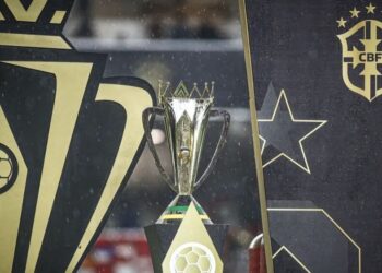 Clássico das Multidões vale taça: Flamengo e Corinthians decidem a Supercopa Rei neste domingo em Brasília