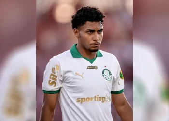 Palmeiras pressiona no segundo tempo e vence a Portuguesa por 1 a 0 no Canindé
