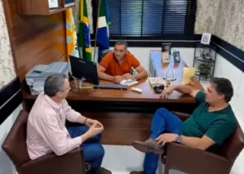 Presidente da Câmara de Chapadão do Sul recebe visita institucional do ex-prefeito Jocelito Krug