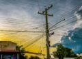 Alcinópolis sanciona lei que obriga retirada de fios inúteis em postes