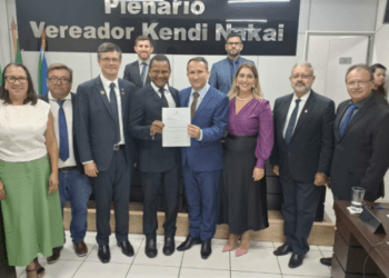 Harmonia entre Poderes: Ivan Xixi abre ano legislativo pedindo união pelo desenvolvimento de Paraíso das Águas