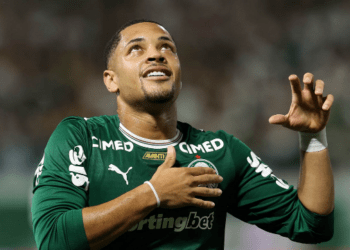 Noite de Brasileirão e Libertadores: Palmeiras e Fluminense duelam pela liderança