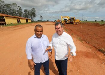 Corguinho: Governo entrega pavimentação em bairros e inicia obra na MS-244