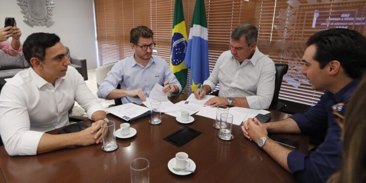 MS foca em concursos modernos, “órgãos verdes” e novo censo imobiliário