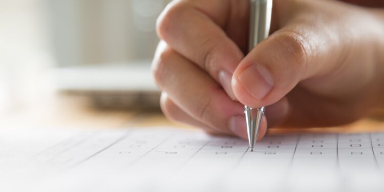Segunda de Oportunidades: Salários chegam a R$ 10 mil e concurso da ALEMS encerra inscrições hoje