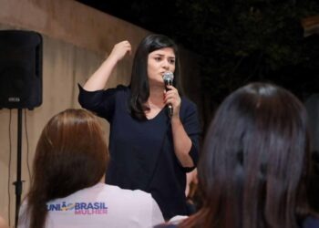 Projeto de Rose Modesto que cria piso salarial para técnicos-administrativos da educação é aprovado