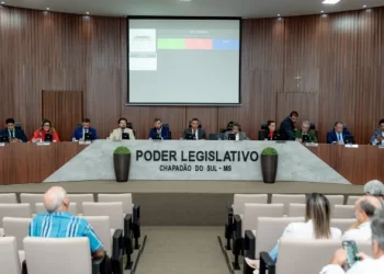 Tensão no Legislativo: Sessão em Chapadão do Sul tem troca de farpas e debates acalorados