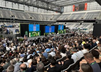 Costa Rica em Curitiba: Missão busca soluções de “Cidade Inteligente” para o município