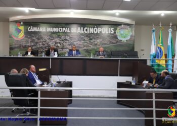 Alcinópolis aprova reajuste para servidores e professores em sessões marcadas por produtividade