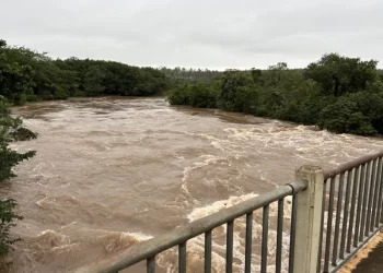 Costa Rica em Calamidade: Rio Sucuriú transborda e Parque Salto do Sucuriú suspende atividades