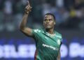 Palmeiras assume a liderança do Brasileirão em noite de gala de Jhon Arias no Allianz Parque