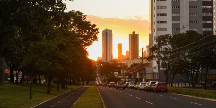 Alerta de Instabilidade: Quarta-feira terá chuva persistente e máximas abaixo dos 30°C em MS