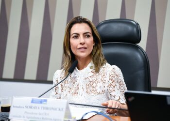 Senadora de MS votou contra o relatório do INSS que indiciava filho de Lula: veja como votaram parlamentares