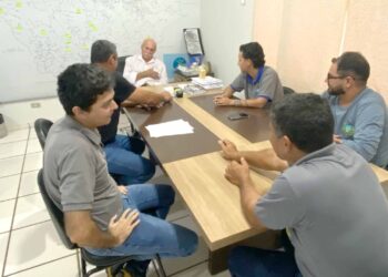 Prefeitura assina ordem de serviço para modernização e manutenção da iluminação pública