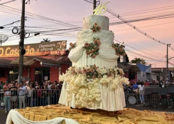 Resgate das Tradições: Prefeito Delegado Cleverson celebra sucesso do desfile cívico-militar nos 46 anos da cidade