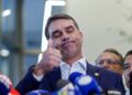 Temendo esquerda que mata, Flávio Bolsonaro diz usar colete à prova de balas