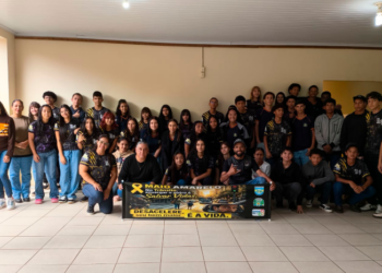 Paz nas Vias: Costa Rica mobiliza escolas e motociclistas na campanha Maio Amarelo 2026