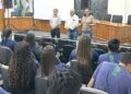 Cultura e Integração: Prefeito Juvenal Consolaro prestigia projeto CineCâmara no Legislativo Municipal