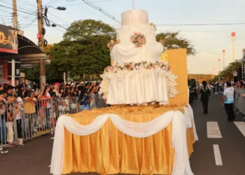 Orgulho e Tradição: Desfile Cívico-Militar celebra 46 anos de história em Costa Rica