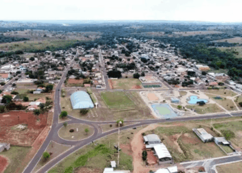 Raio-X do Progresso: Figueirão garante infraestrutura básica, mas enfrenta gargalos em direitos e ensino superior