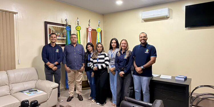 Exportando Cidadania: Câmara de Costa Rica recebe comitiva de Alcinópolis interessada em replicar projeto “Legislativo na Escola”
