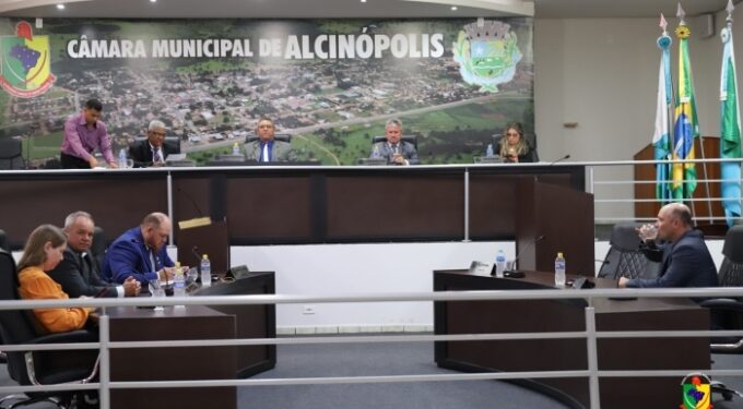 Fechamento de Semestre: Câmara de Alcinópolis vota crédito especial e cobra melhorias em estradas rurais antes do recesso