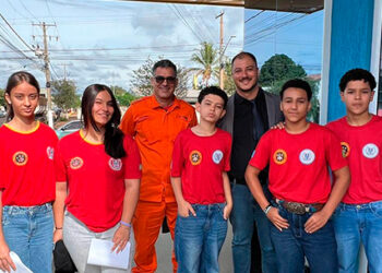 Futuro da Cidadania: Vereadores Aprendizes estreiam na tribuna e apresentam propostas para as escolas e praças de Costa Rica