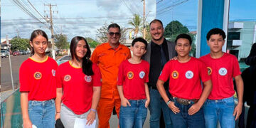 Futuro da Cidadania: Vereadores Aprendizes estreiam na tribuna e apresentam propostas para as escolas e praças de Costa Rica