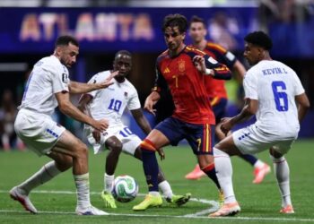 Espanha frustra torcida e só empata com Cabo Verde em estreia da Copa