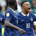 França vence Iraque por 3 a 0 com show de Mbappé e vai ao mata-mata