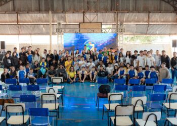 Cidadania na Prática: Projeto “Câmara Vai à Escola” realiza eleição simulada e envolve estudantes no Legislativo