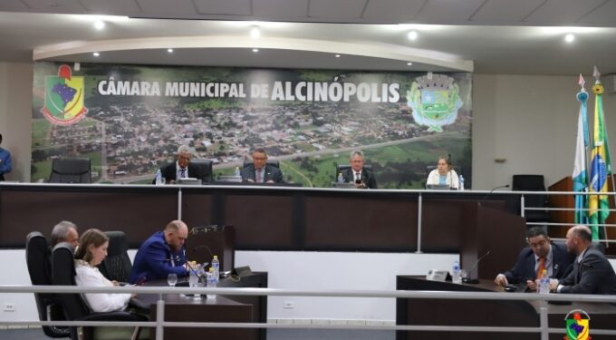 Câmara Municipal de Alcinópolis aprova projetos e apresenta importantes indicações durante Sessão Ordinária
