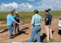 Infraestrutura no Campo: Prefeito Weliton Guimarães vistoria estradas rurais e acompanha obras de nova ponte para o escoamento agrícola