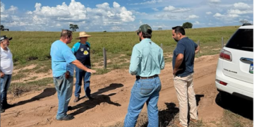 Infraestrutura no Campo: Prefeito Weliton Guimarães vistoria estradas rurais e acompanha obras de nova ponte para o escoamento agrícola