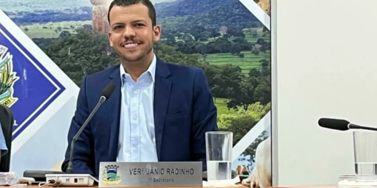 Ficha Limpa Municipal: Figueirão sanciona lei que proíbe condenados por violência doméstica e crimes sexuais em cargos comissionados