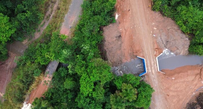 Fim das Pontes de Madeira: Prefeitura de Figueirão entrega galeria de concreto no Córrego do Mato com recursos próprios