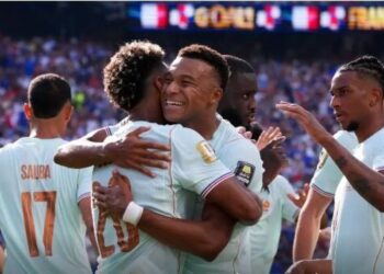 Copa repete feito de 1990 e reúne apenas campeões nas semifinais