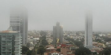 Previsão do Tempo: Nova frente fria avança sobre MS nesta terça-feira com chuva isolada e amplitude térmica de até 14°C