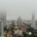 Previsão do Tempo: Nova frente fria avança sobre MS nesta terça-feira com chuva isolada e amplitude térmica de até 14°C