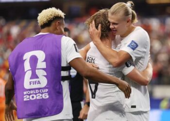 Haaland decide, vence Costa do Marfim e bota Noruega no caminho do Brasil