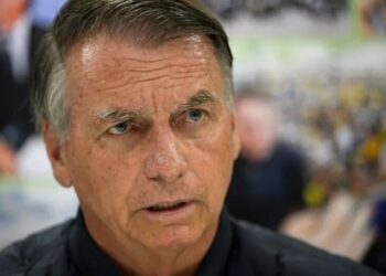 STF mantém domiciliar de Jair Bolsonaro e aumenta restrições